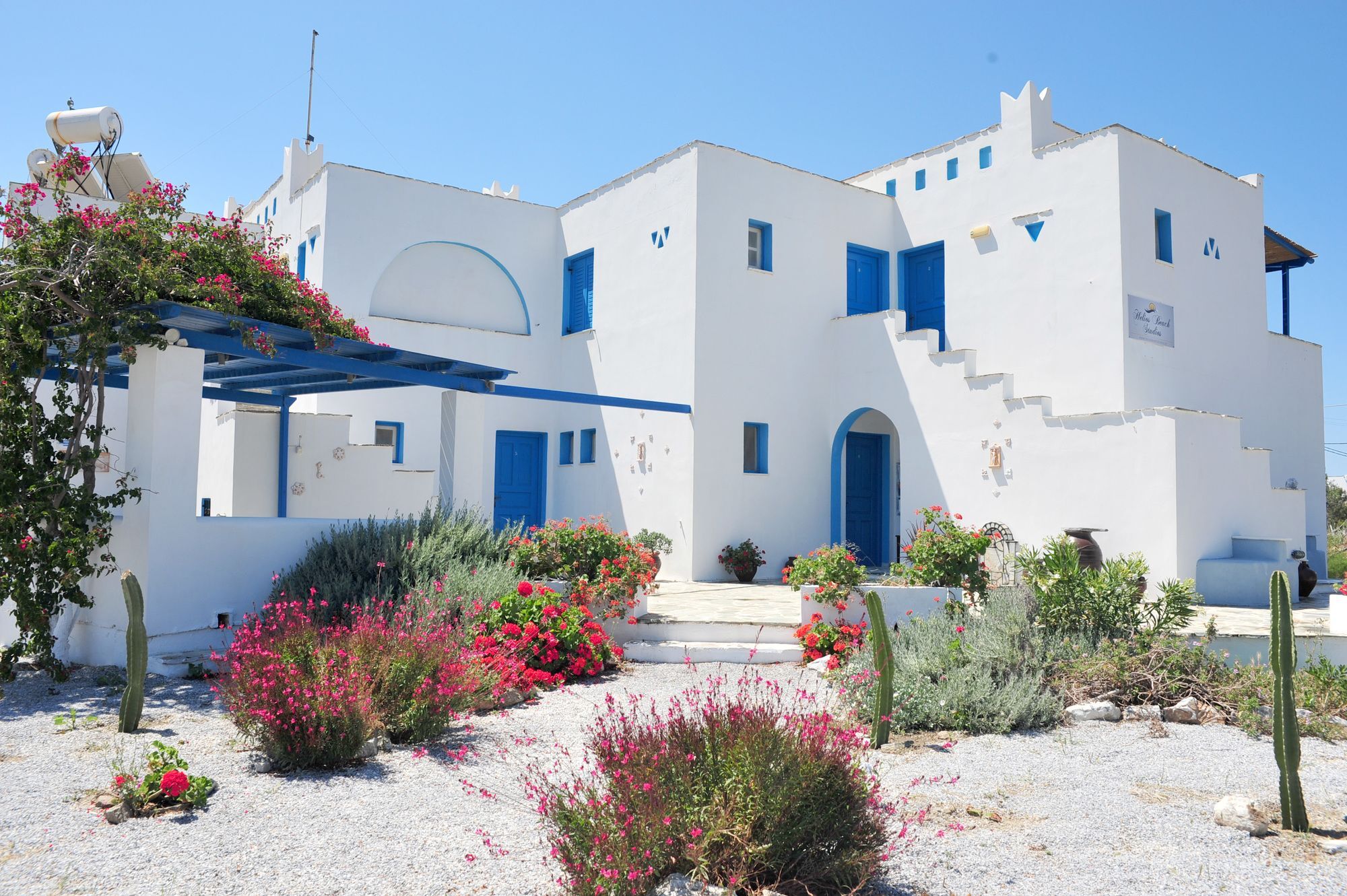 Helios Beach Studios Pláka Buitenkant foto